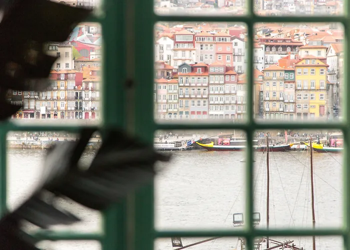 Hostal The House Of Sandeman