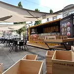 The House Of Sandeman Albergue