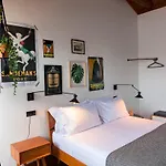 The House Of Sandeman Albergue *