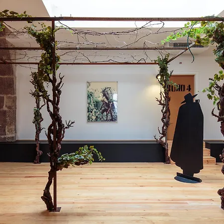 The House Of Sandeman