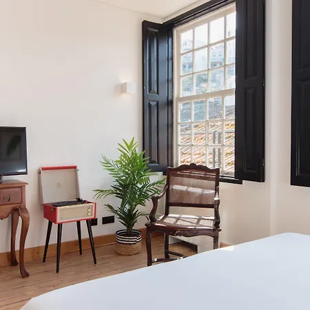 The House Of Sandeman