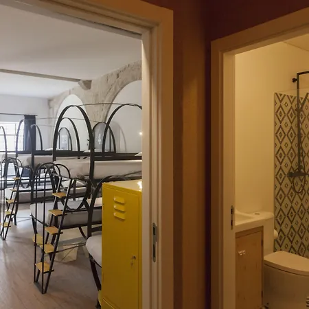The House Of Sandeman Hostel Βίλα Νόβα ντε Γκάια