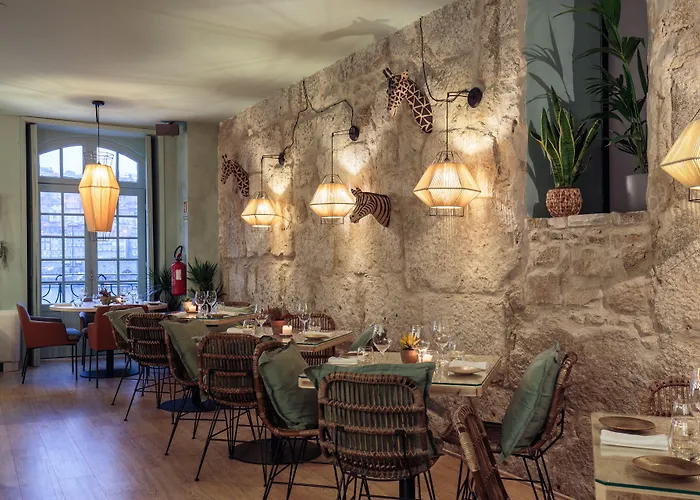 The House Of Sandeman Hostel