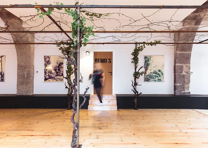 The House Of Sandeman Hostel *