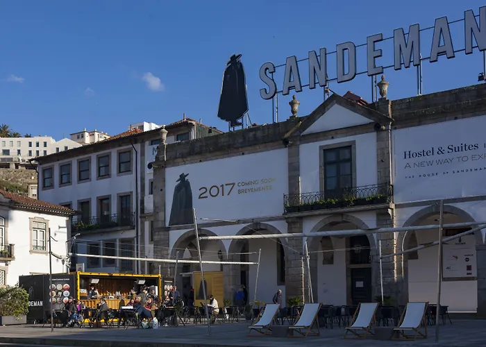 The House Of Sandeman Hostel *