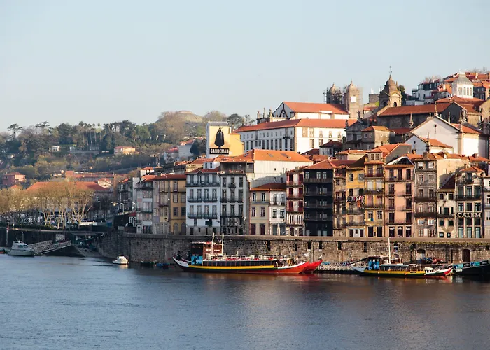 The House Of Sandeman Hostel *